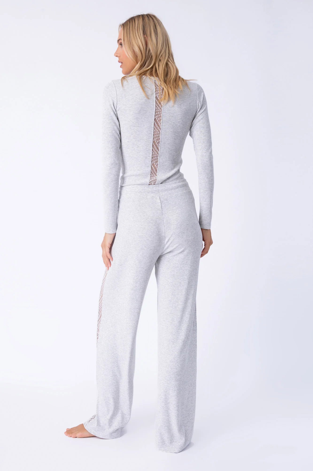 Lacey Basics Longsleeve | Cloud
