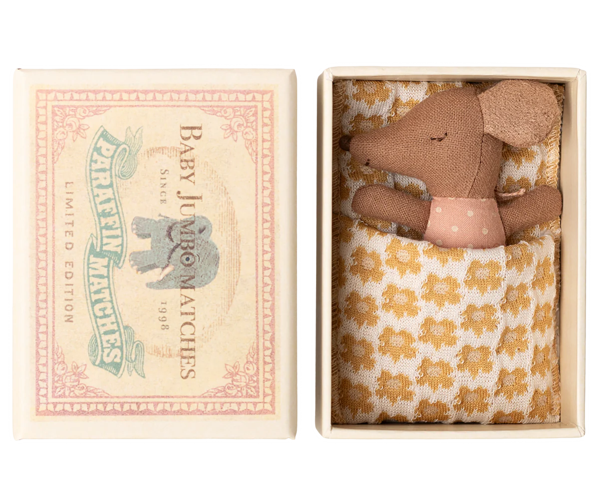 Sleepy Wakey Baby Mouse In Matchbox - Rose 2025 (3Y+)